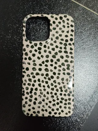 Funda iPhone lunares