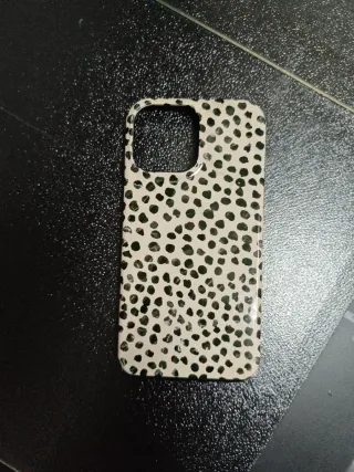 Funda iPhone lunares