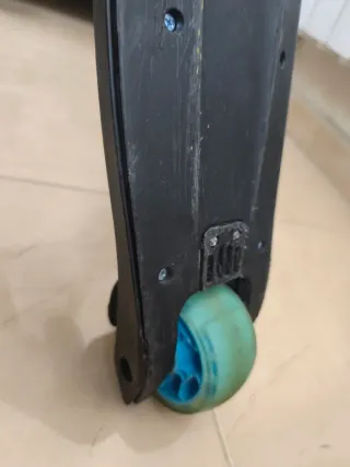 Patinete 3 Ruedas Azul con luces