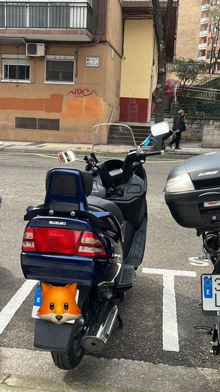 Suzuki Burgman 400 - 2001