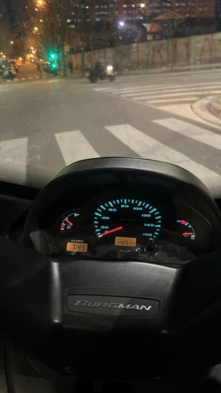 Suzuki Burgman 400 - 2001