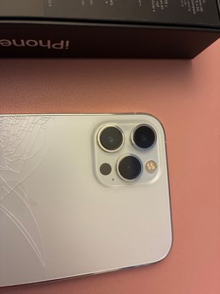 iPhone 12 Pro Max Blanco/Plateado