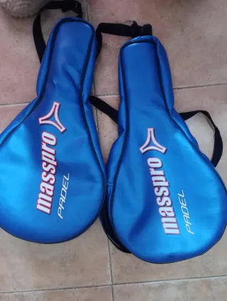 Raquetas de Pádel Masspro con Fundas