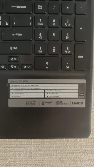 Portátil Acer Aspire E1-570G Negro