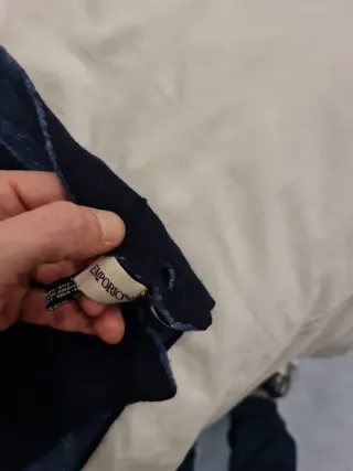 Bufanda Emporio Armani (EA) – Color azul marino Bu