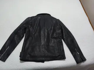Cazadora cuero negra talla S