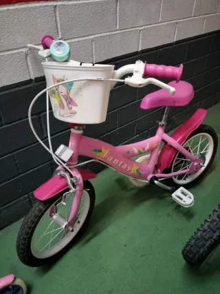 Bicicleta Niña Rosa con Cesta