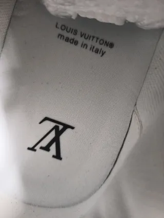 Zapatillas Louis Vuitton Trainer Blancas y Negras