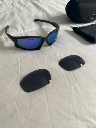 Gafas Oakley con lentes y funda ( sin estrenar)