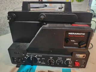 Proyector de cine antiguo