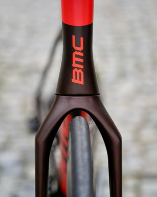 Cuadro, horquilla, cockpit, tija TEAMMACHINE R01