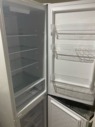 Nevera Cecotec Blanca 55cm