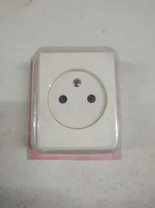 5 unidades Enchufe Legrand Galion 10/16A 250V