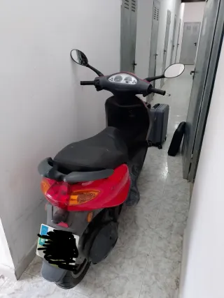 Piaggio Fly 125cc Scooter Automática