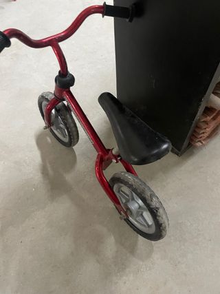 Bici de equilibrio Chicco Roja