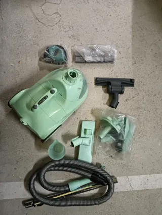 Aspiradora de agua Polit