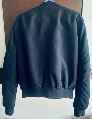 Cazadora Bomber Azul Marino Talla M Stradivarius