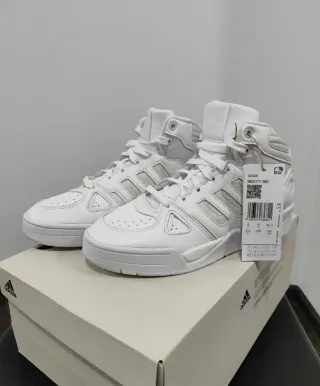 Adidas Sapatilhas Homem Tamanho 39 Novas