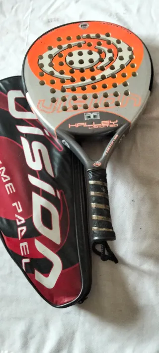 Pala de pádel Wilson Halley Limited