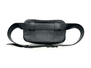 Riñonera Louis Vuitton Negra