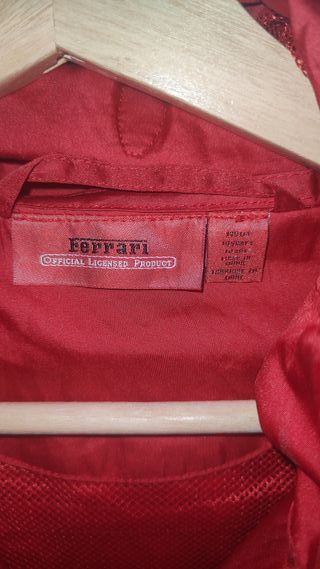 Chubasquero Ferrari Rojo