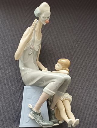 Lladro payaso bailarina con carta. Mide 41 cm