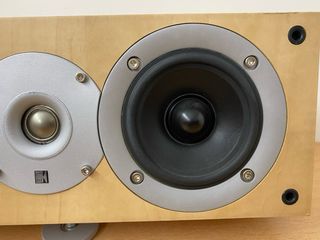 Altavoz Central KEF Cresta20C Marrón/Plata