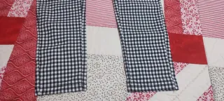 Pantalón mujer cuadros blanco y negro