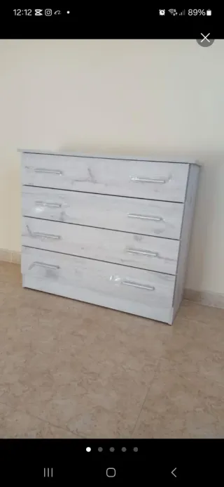 Cómoda 4 cajones madera y metal