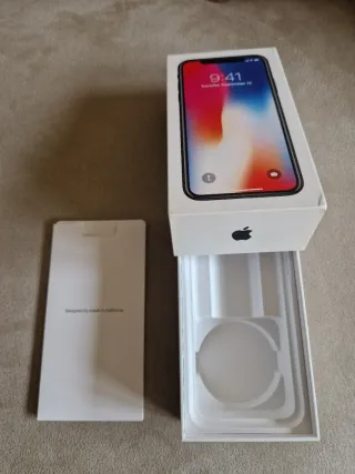Scatola originale iPhone X in perfette condizioni