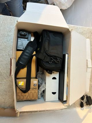 Cámara Nikon D5100 Kit + Accesorios