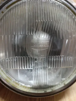 Faro Seat 132 Clásico