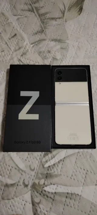 Samsung Z3 Flip 5G 256GB crema