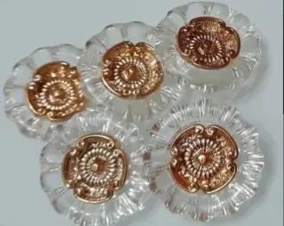 Lote 14 botones- 5 modelos