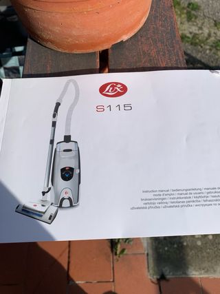 Aspirapolvere LUX con accessori