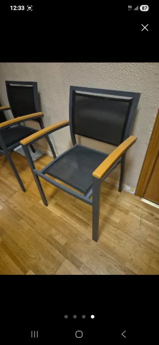 2 Sillas de terraza metálicas con madera