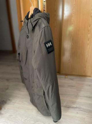 Chaqueta Helly Hansen Verde Oliva Talla M