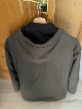 Chaqueta Helly Hansen Verde Oliva Talla M