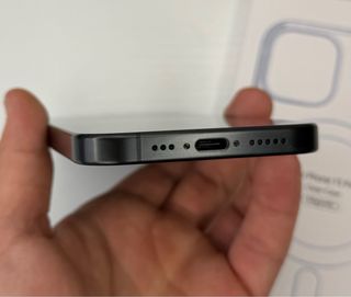 iPhone 15 Pro 512GB eSIM Negro Como nuevo