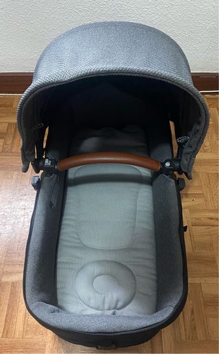 Capazo gris para bebé