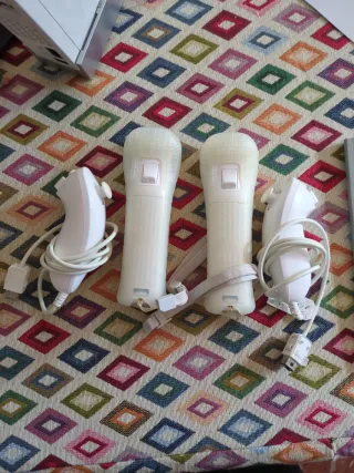 Consola Wii + Wii Sports + WiiPlay