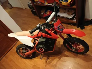 Moto Eléctrica Infantil Roja