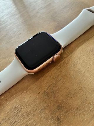 AppleWatch SE 1ª gen 38 mm Oro Rosa + 7 correas