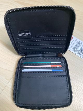 Porta carte Tucano vera pelle con zip marrone