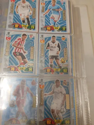 Lote 37 cromos Adrenalyn 2017-18