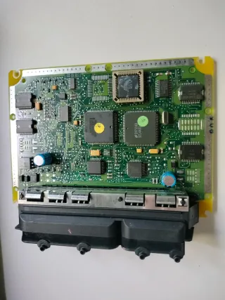 Centralita Audi A4 B5 8D0907558E