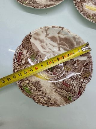 3 Piatti Johnson Bros Olde English Coubtryside