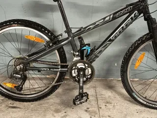 Bicicleta de montaña Marca trek