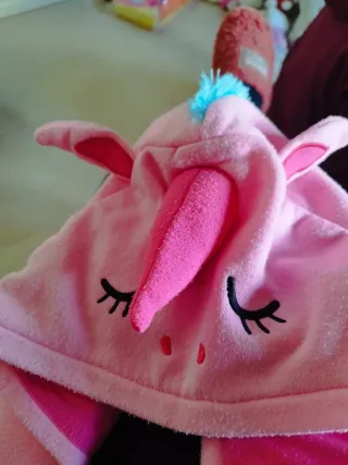 Cuscino da viaggio unicorno rosa in pile