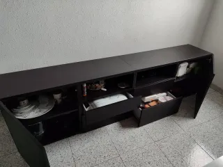 Mueble TV salón madera